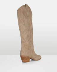 Patsy boots in natural