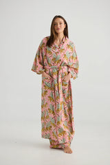 Salutation leopard robe